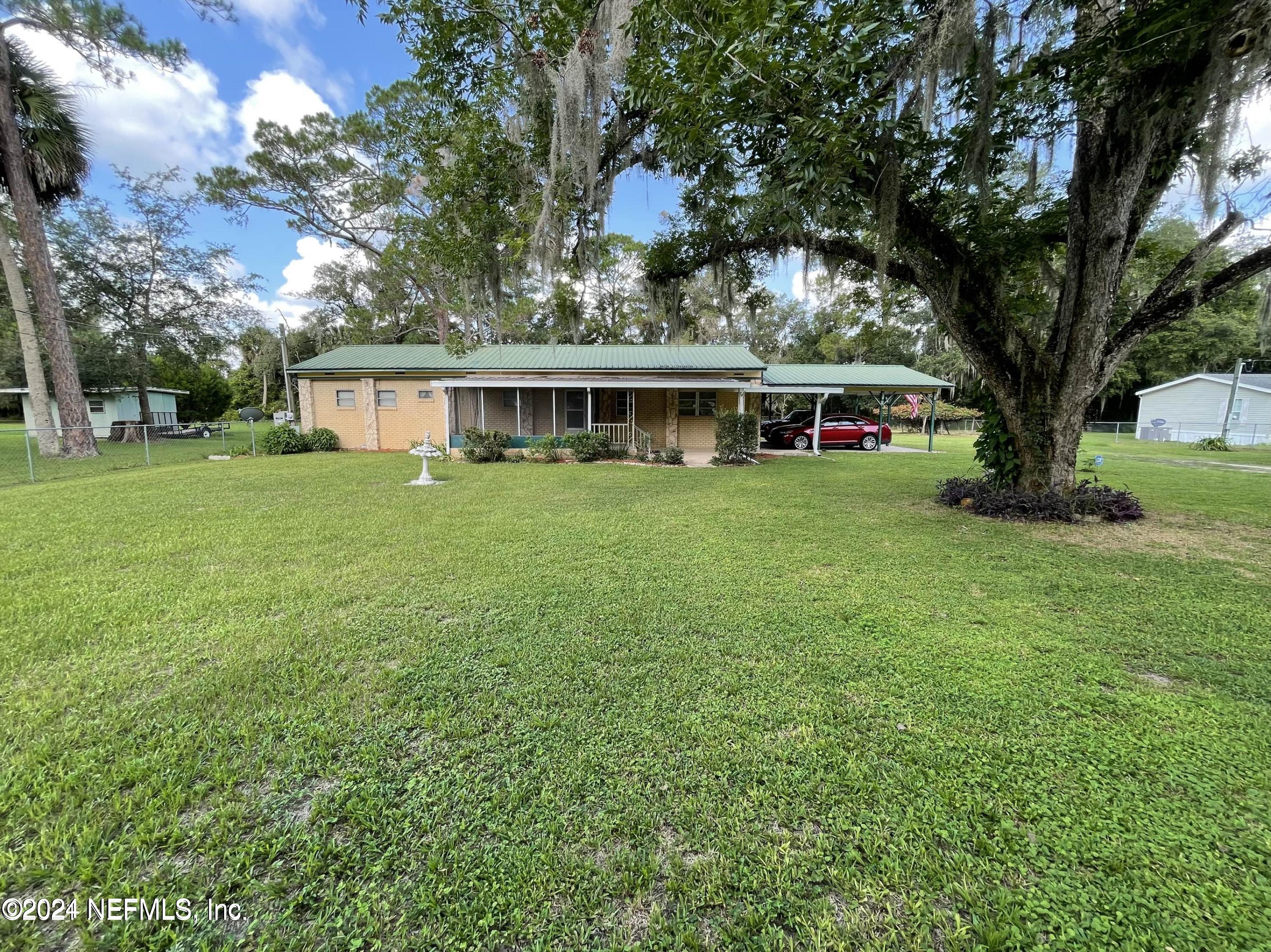Palatka, FL home for sale located at 197 County Road 309c, Palatka, FL 32177