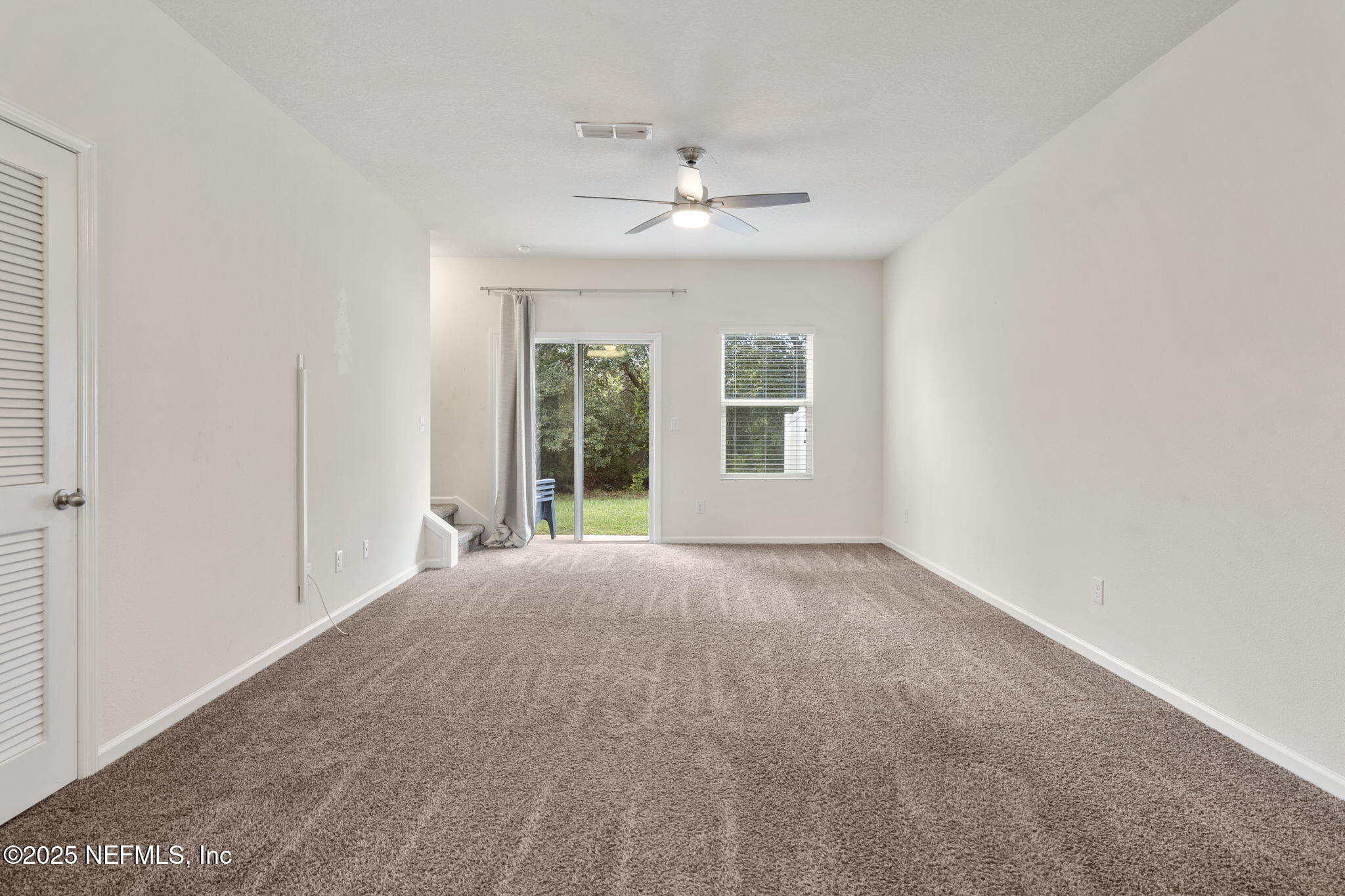 253 WHITLAND WAY Way