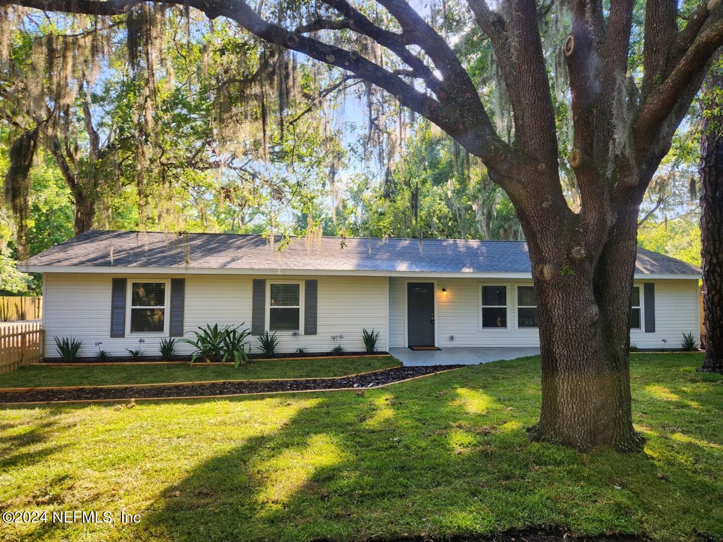 St Augustine, FL home for sale located at 855 S Holmes Boulevard, St Augustine, FL 32084