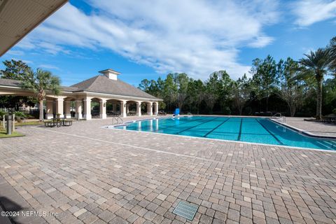 A home in Yulee