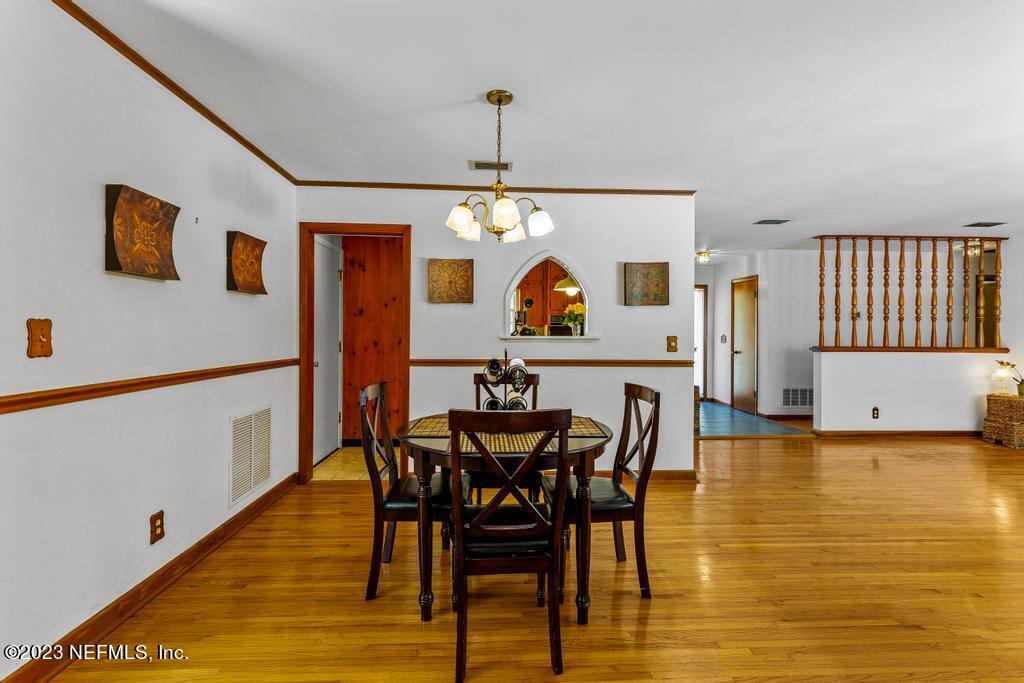Photo 15 of 54 of 2542 LOFBERG Drive house