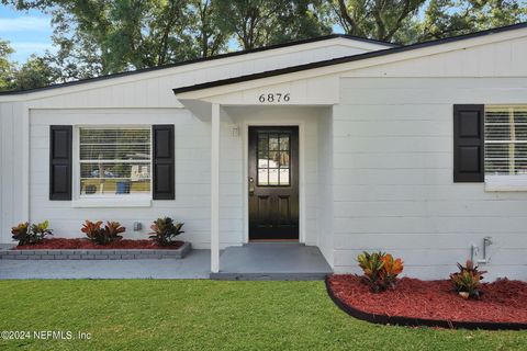 Single Family Residence in Jacksonville FL 6876 ARTHUR Court.jpg