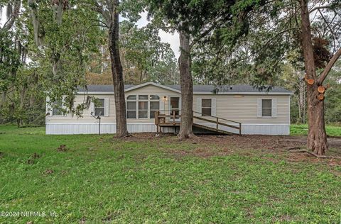 A home in Yulee