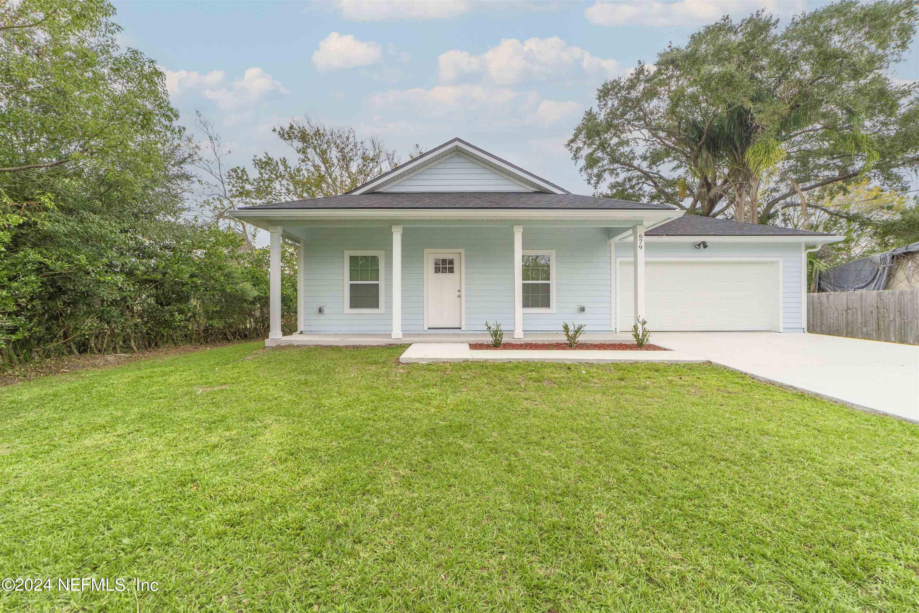 St Augustine, FL home for sale located at 679 Coral Circle, St Augustine, FL 32080