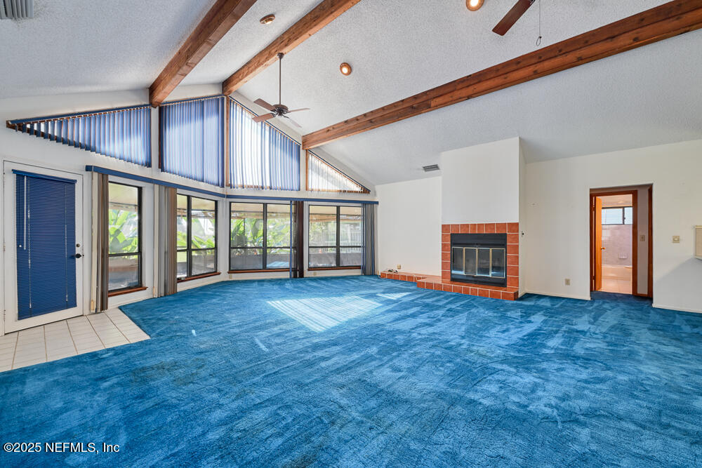 5325 DEER ISLAND Road