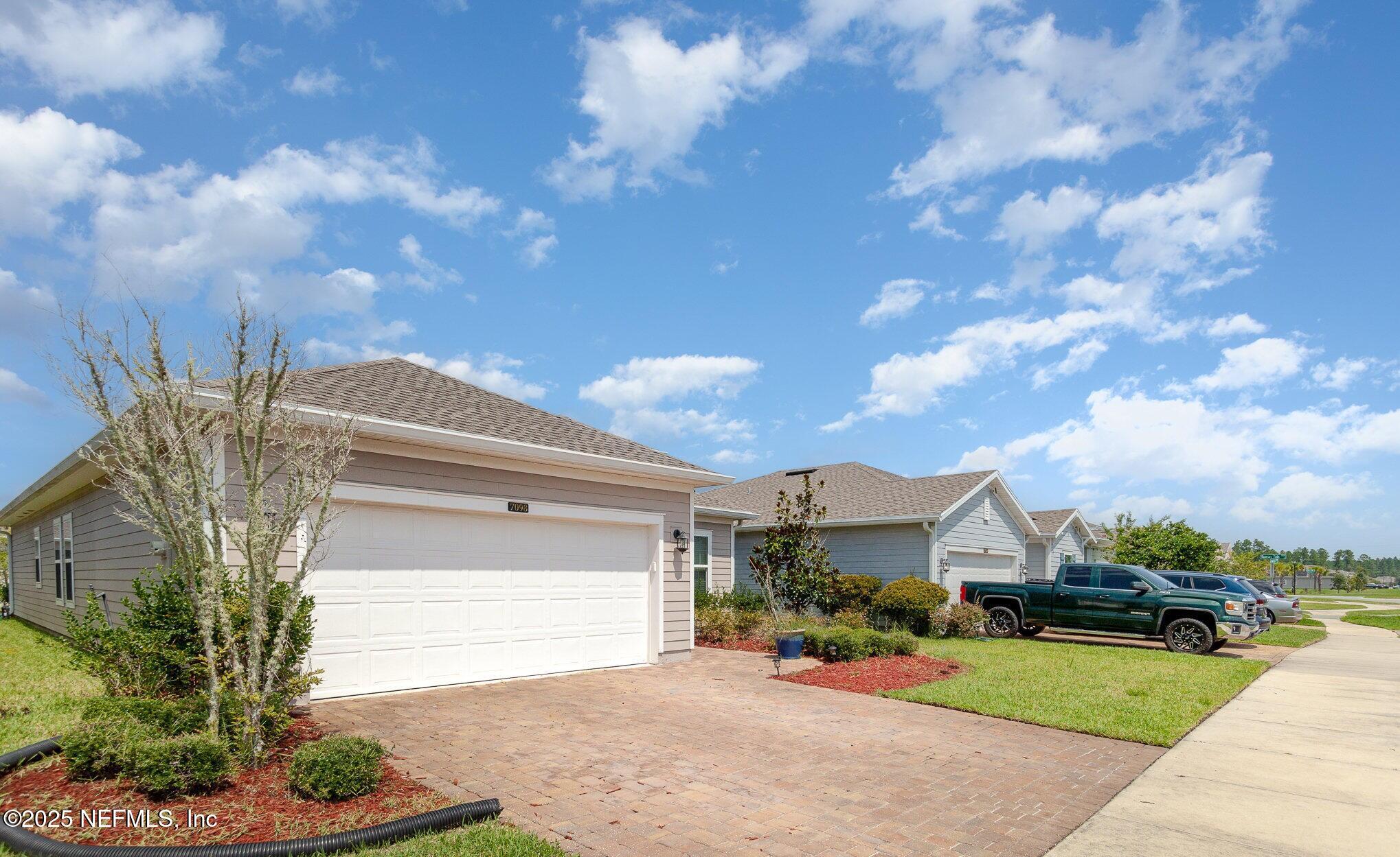 7098 LONGLEAF BRANCH Drive