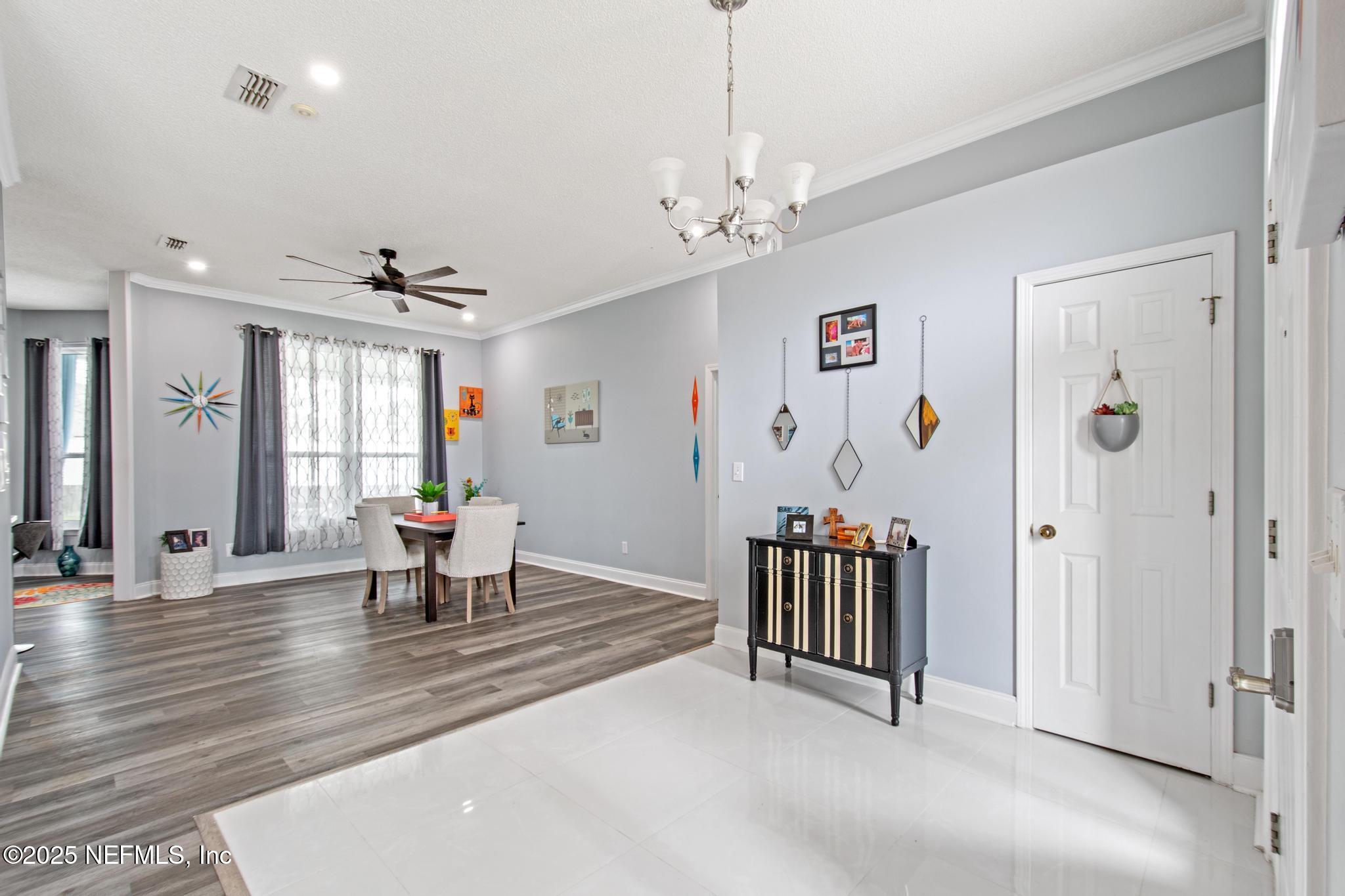12295 COUNTRY COVE Court