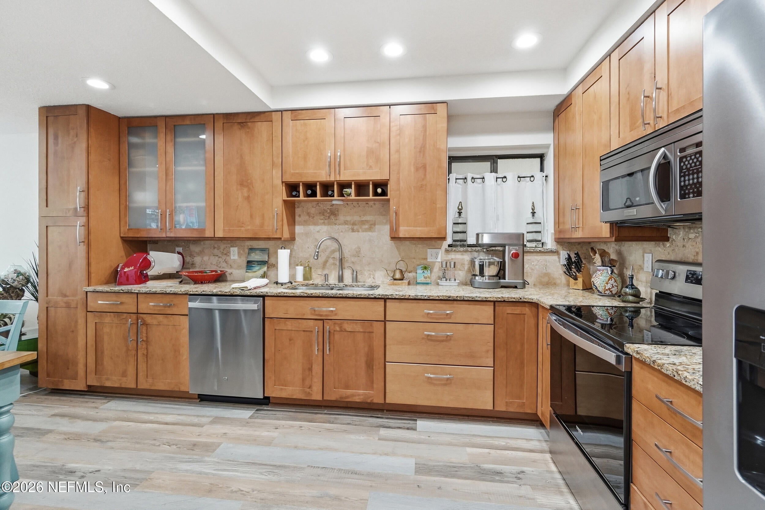 707 SPINNAKERS REACH Drive