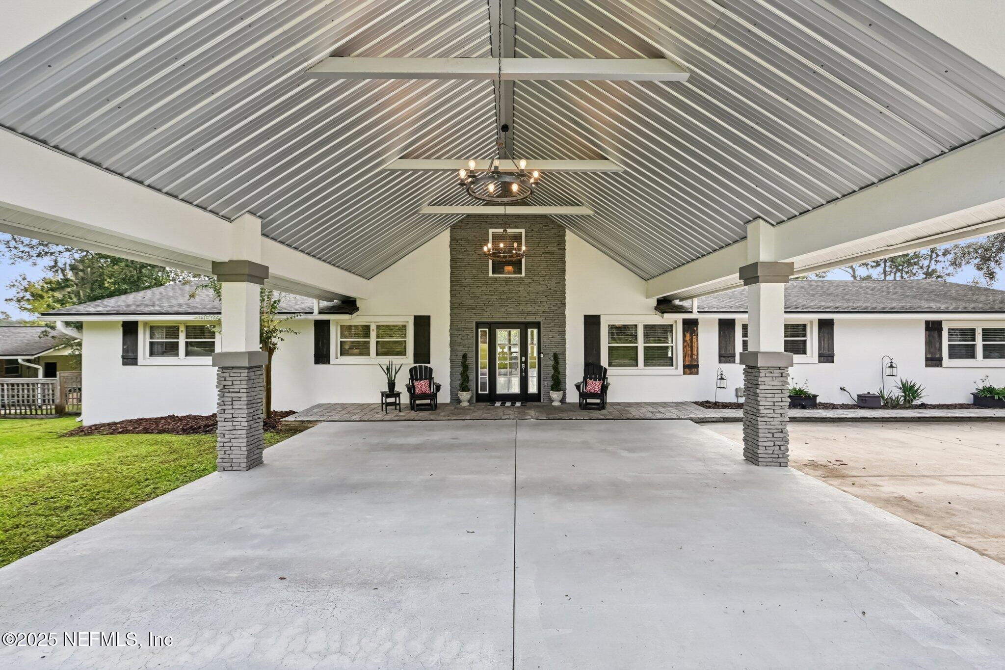 1073 LAKE ASBURY Drive