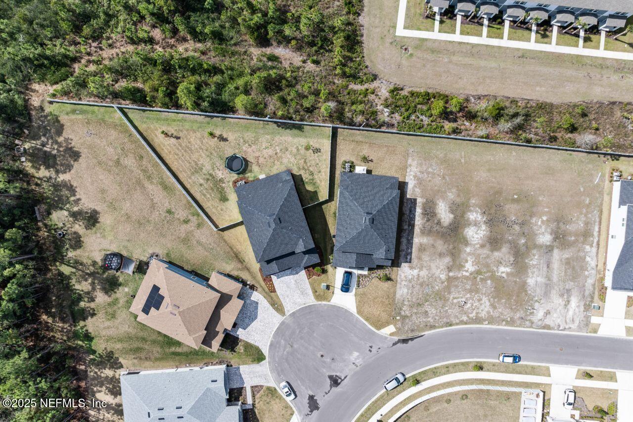 966 ROOSTER HOLLOW Way