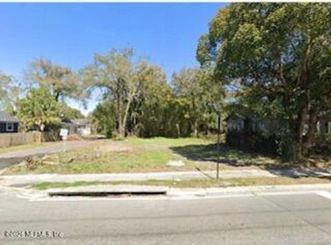 Photo of 533 GOLFAIR Boulevard, Jacksonville, FL 32206 (MLS # 2156384)