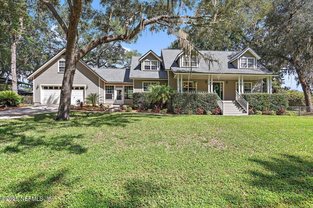 2820 OAKLAND Drive