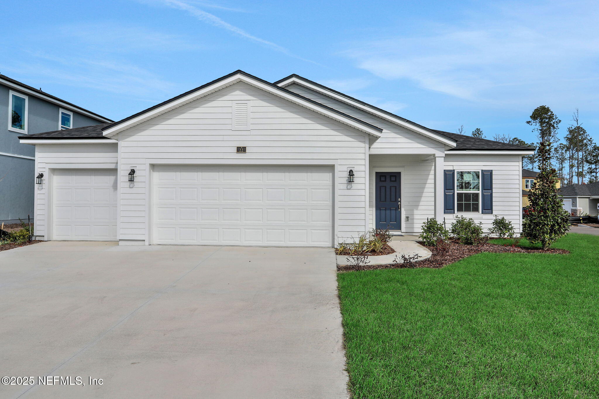 22 SERRARO Court