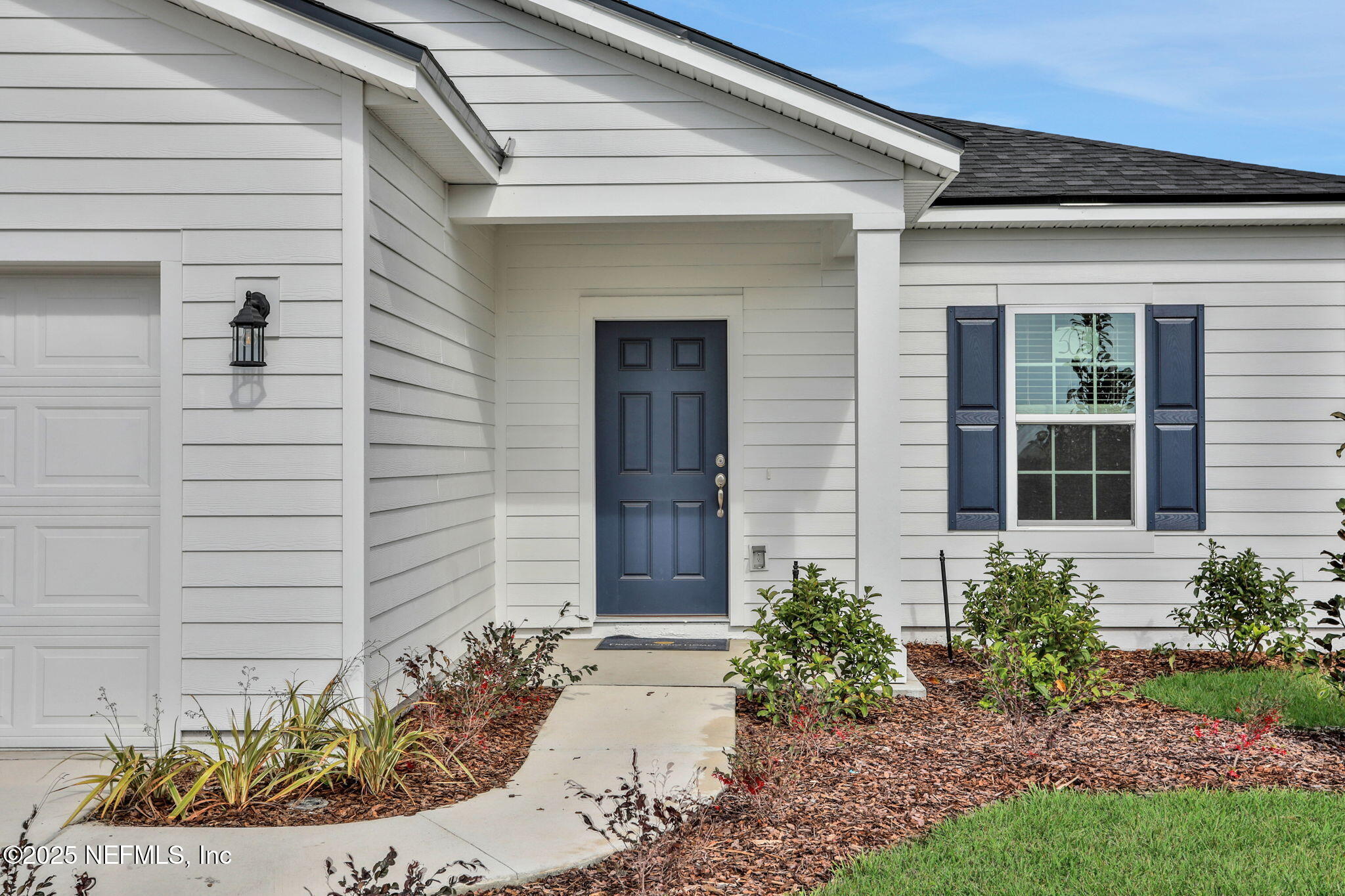 22 SERRARO Court