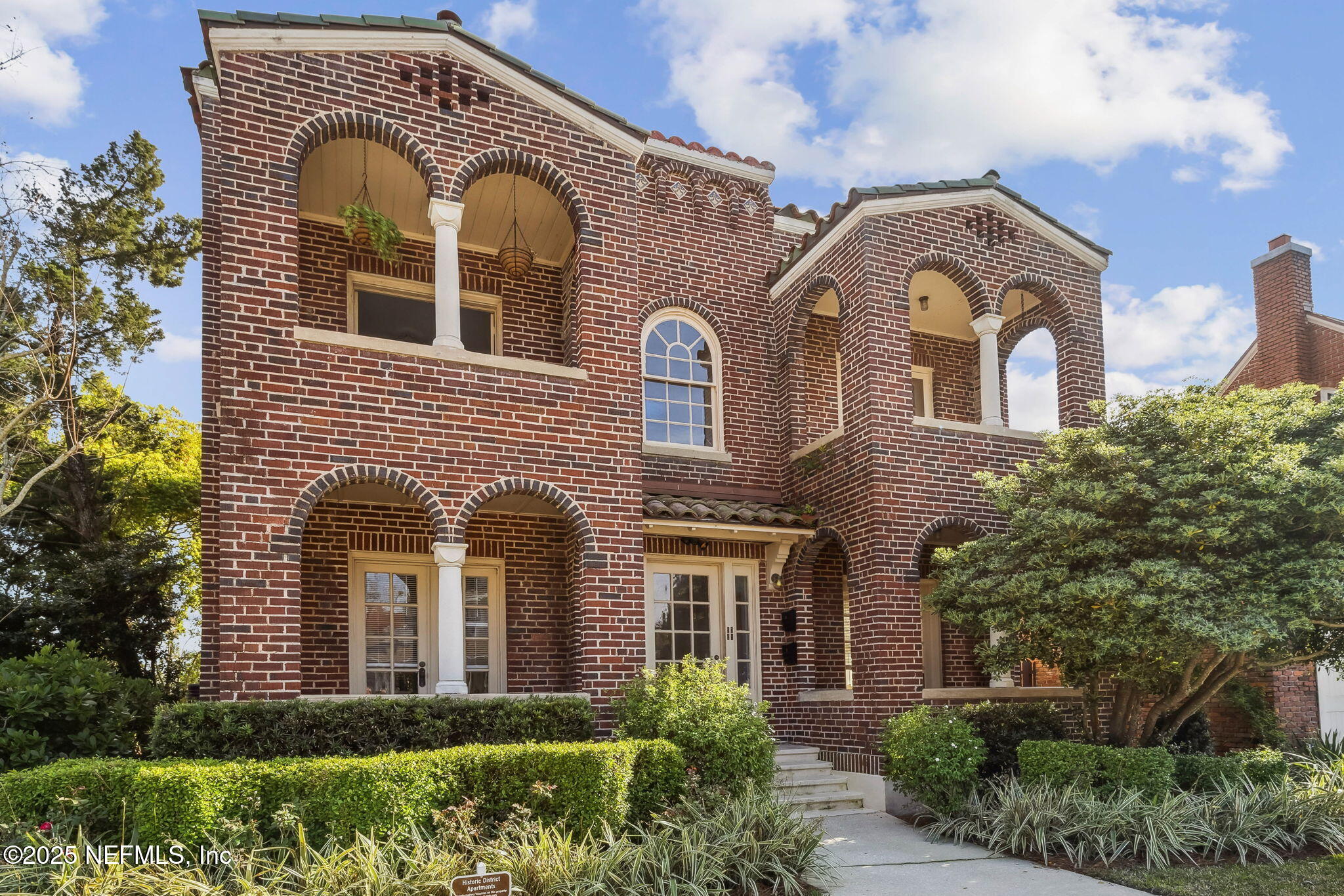 2236 ST JOHNS Avenue