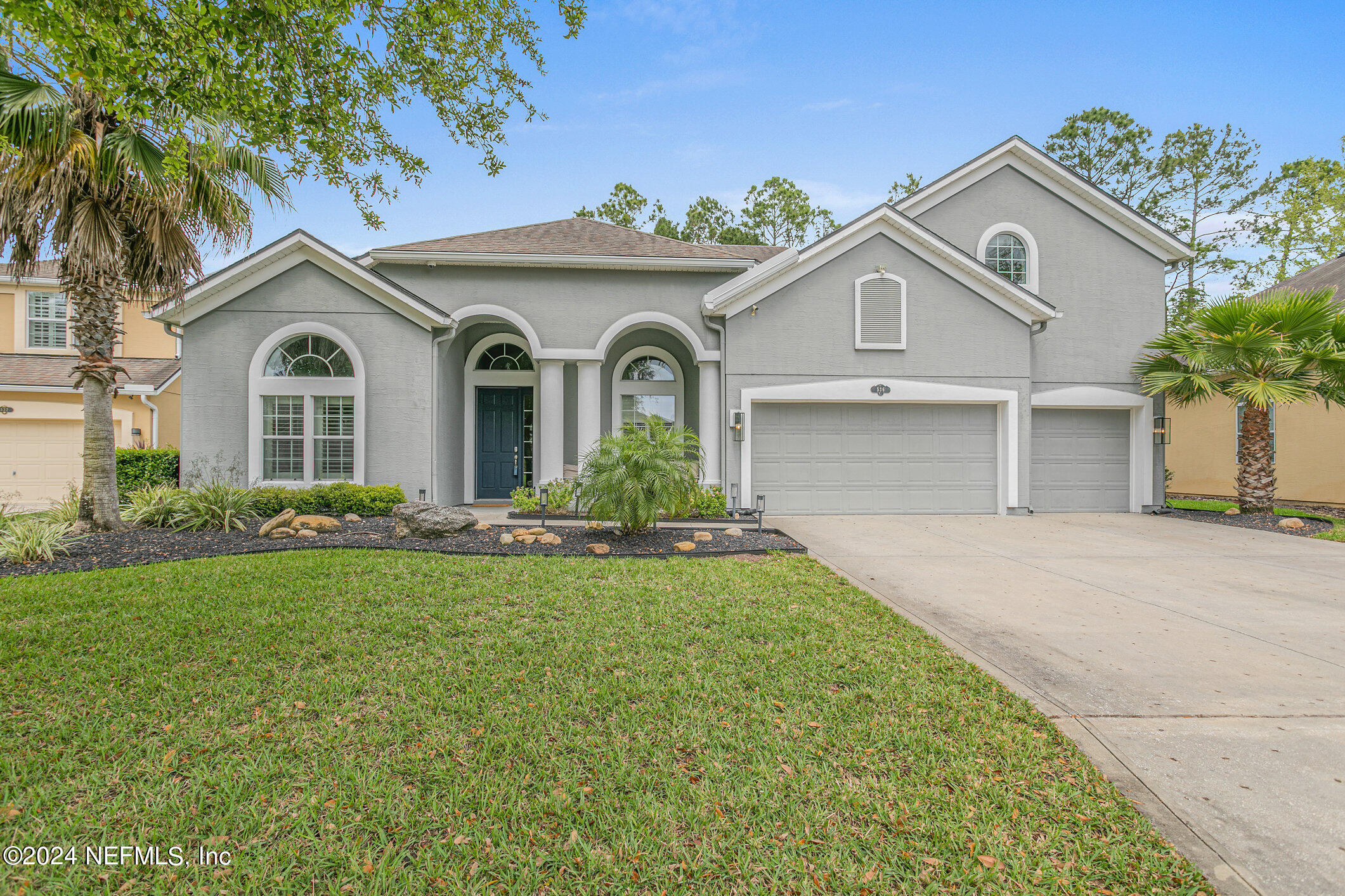 St Johns, FL home for sale located at 536 SADDLESTONE Drive, St Johns, FL 32259