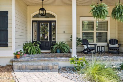 A home in Yulee