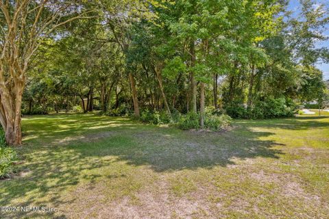 A home in Yulee