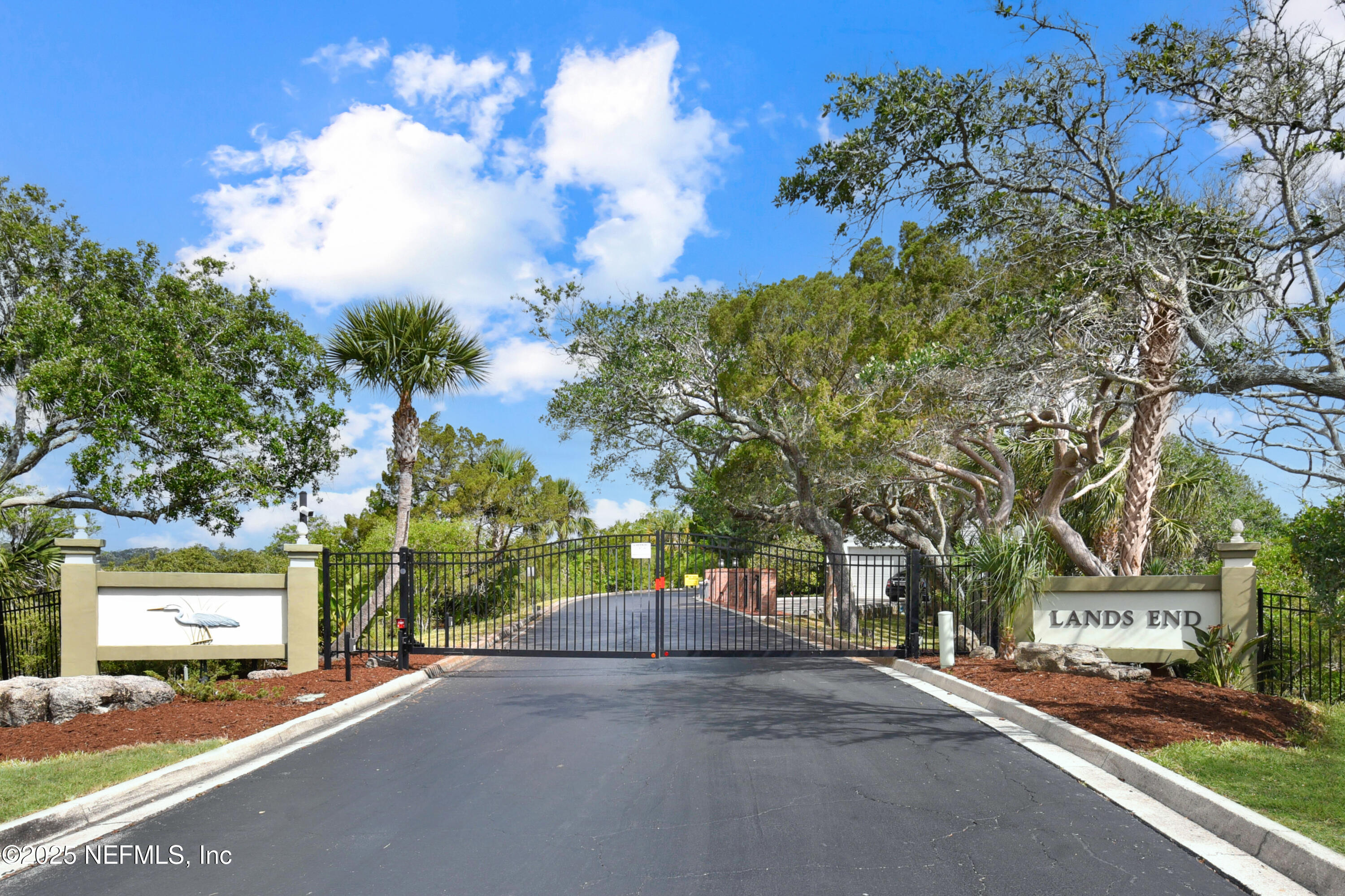 3421 LANDS END Drive