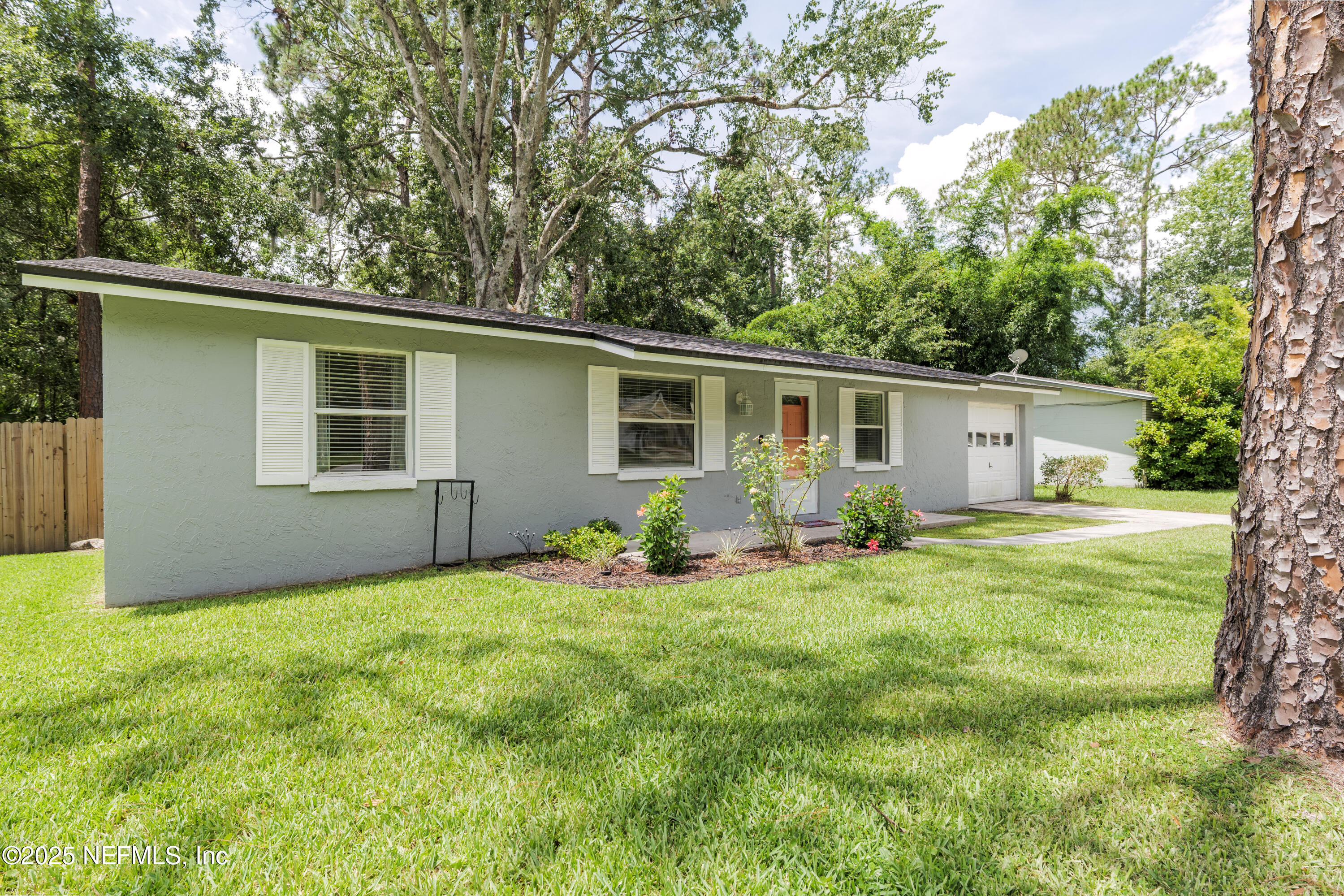 175 EVERGREEN Lane