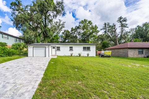 Photo of 7059 TYNAN Avenue, Jacksonville, FL 32211 (MLS # 2164258)