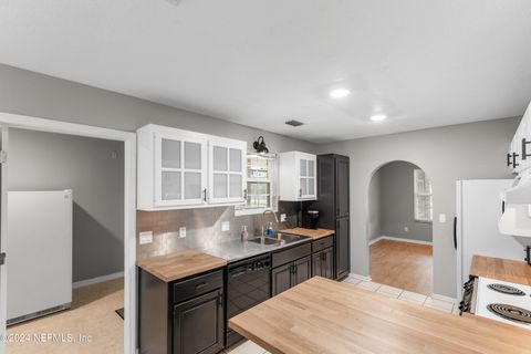 A home in Keystone Heights