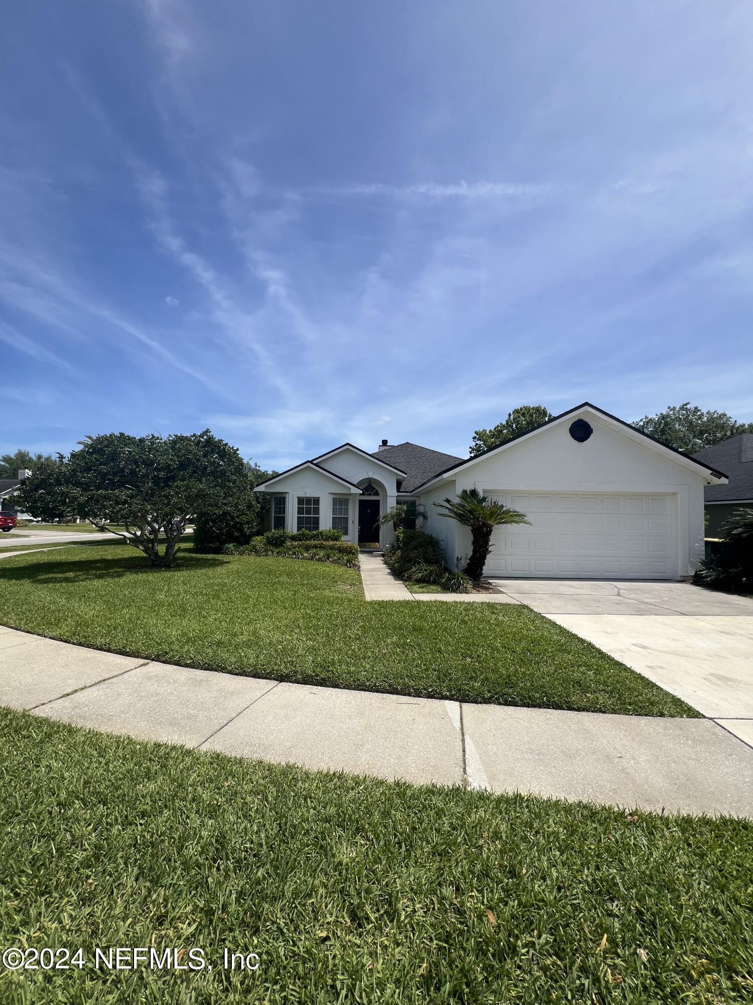 Jacksonville, FL home for sale located at 2309 Millford Lane W, Jacksonville, FL 32246