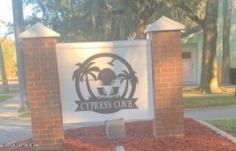 1043 E MIMOSA COVE Court Jacksonville FL 32233