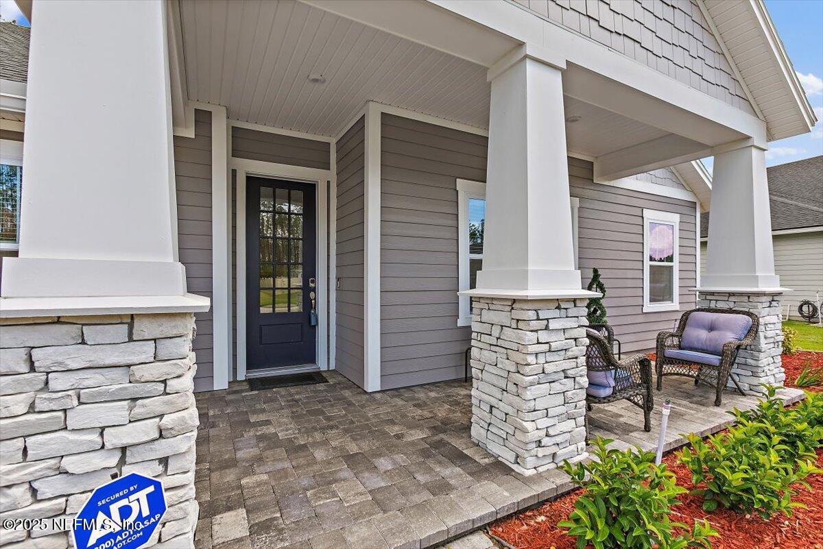116 CLARENDON Road