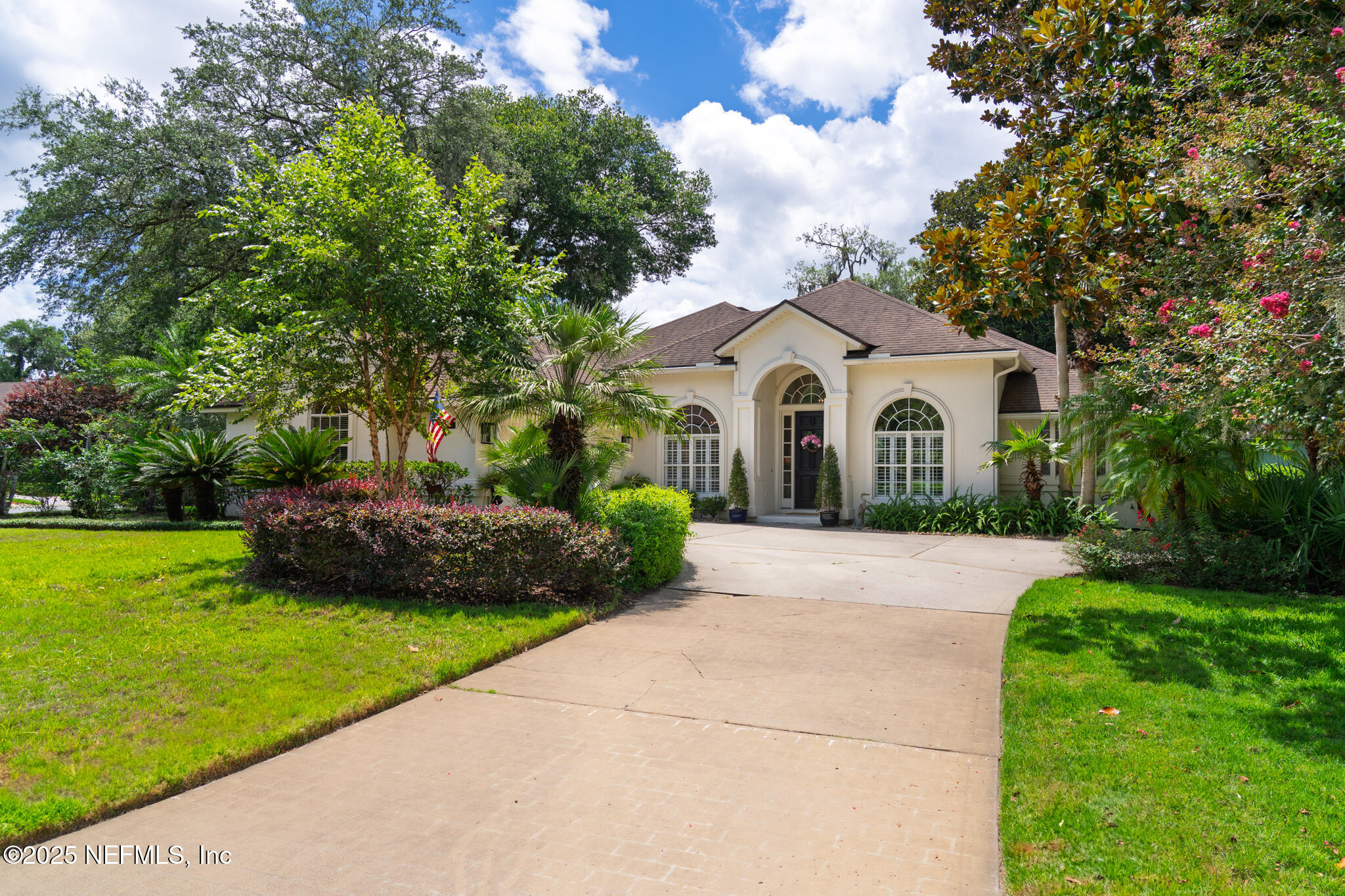 13464 ELLSWORTH Lane