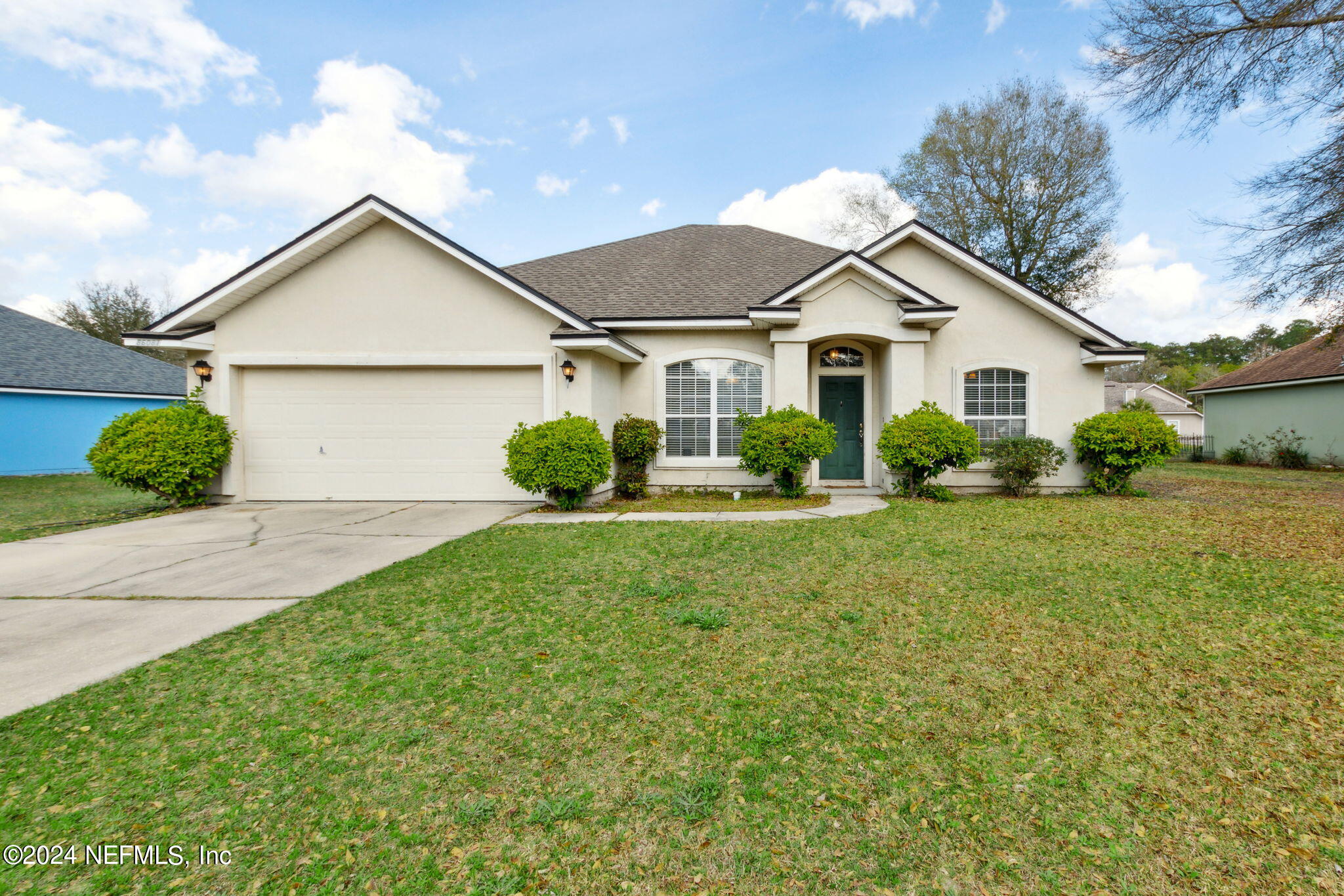 Yulee, FL home for sale located at 86081 MEADOWRIDGE Court, Yulee, FL 32097