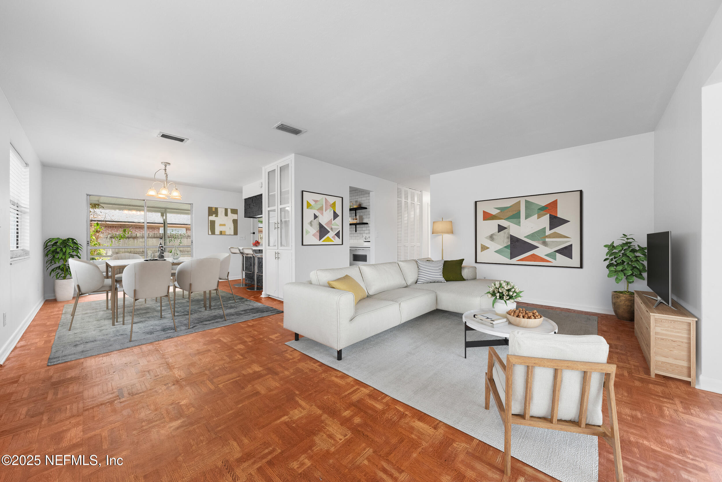 1116 PALISADES Drive