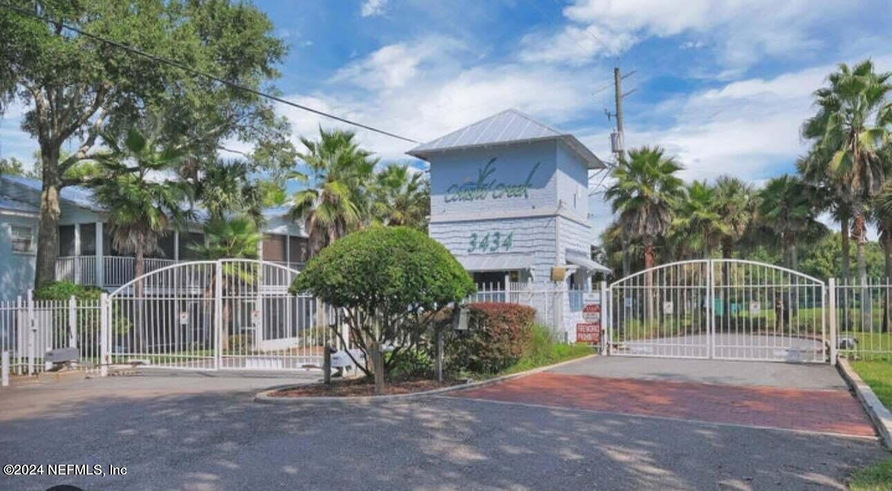 Jacksonville, FL home for sale located at 3434 Blanding Boulevard Unit 226, Jacksonville, FL 32210