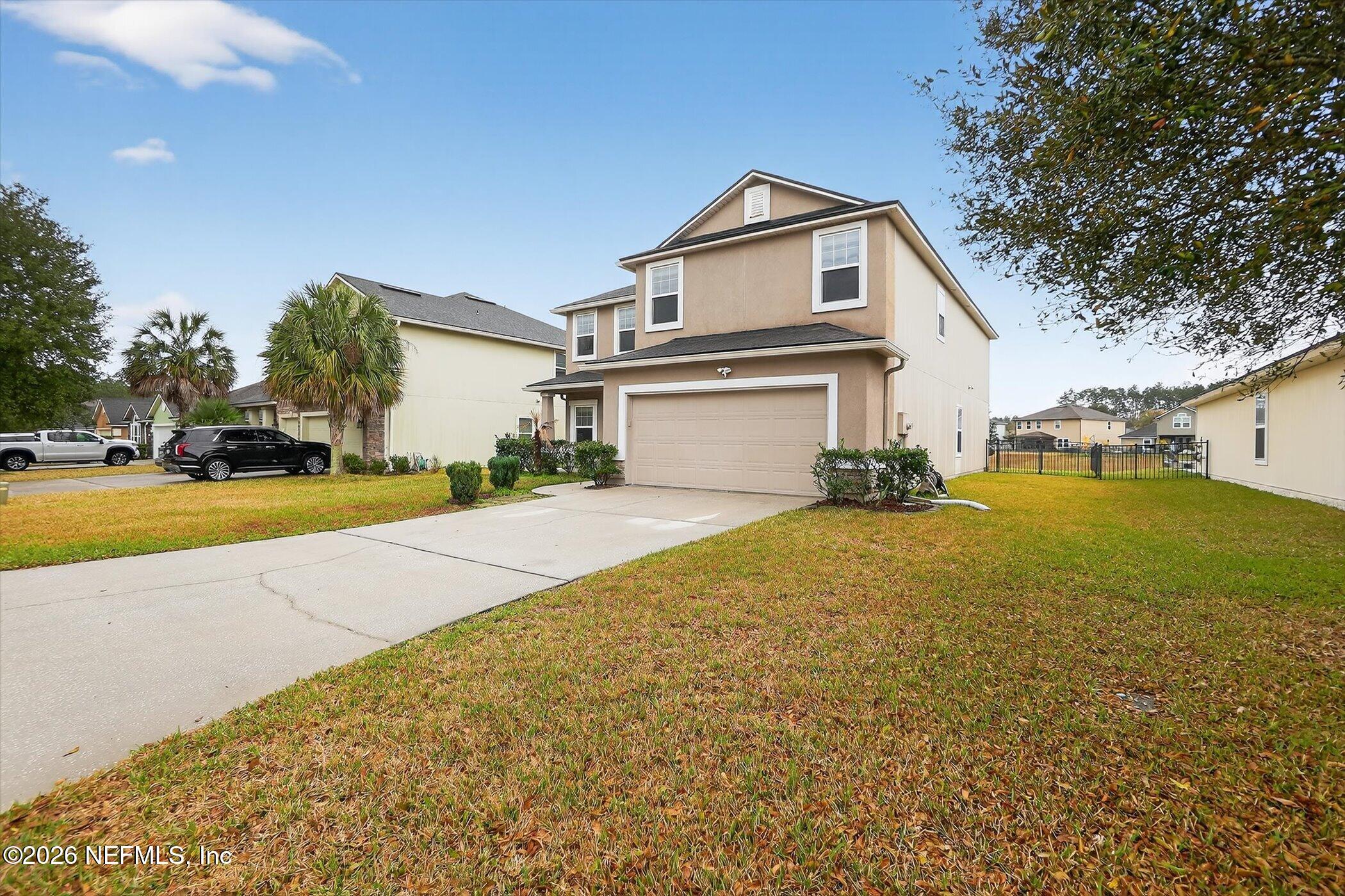 256 W ADELAIDE Drive