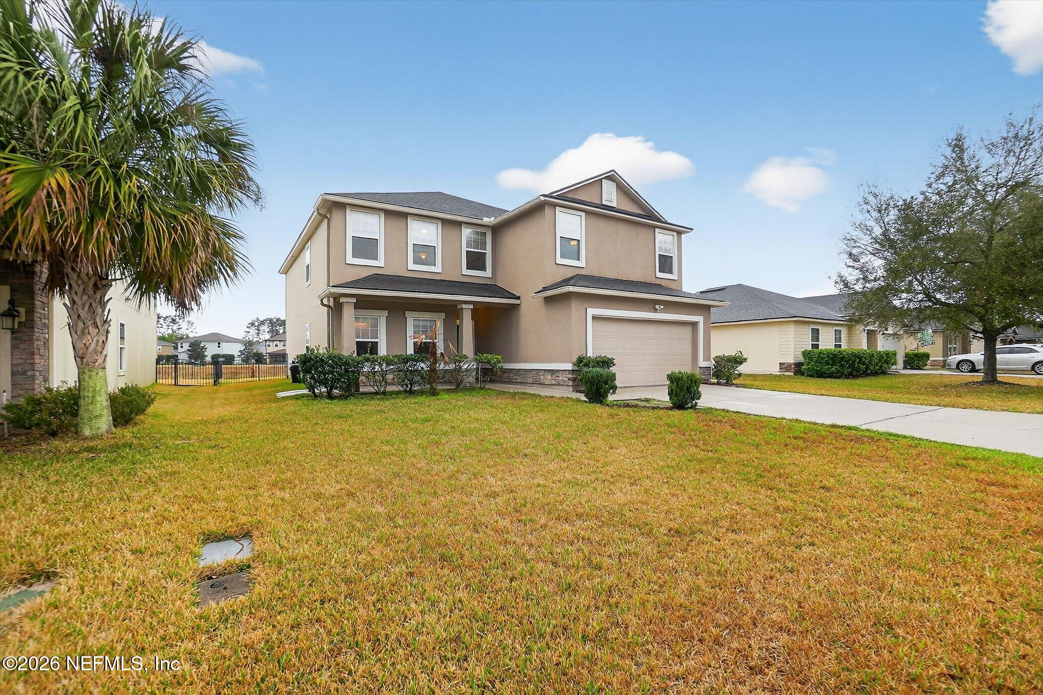 256 W ADELAIDE Drive