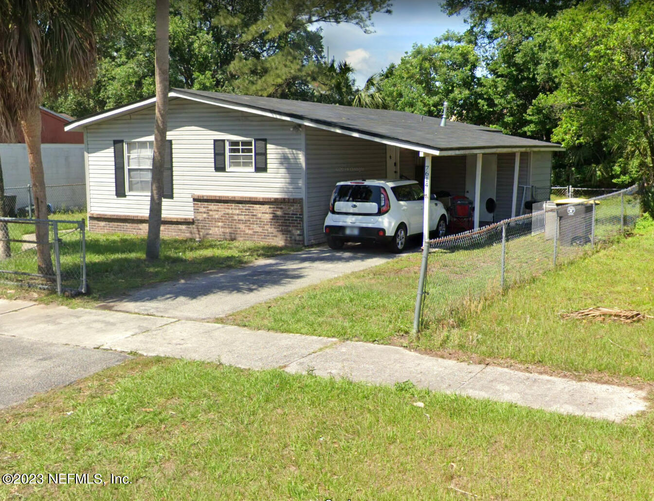 Jacksonville, FL home for sale located at 7614 CLUB DUCLAY Drive, Jacksonville, FL 32244