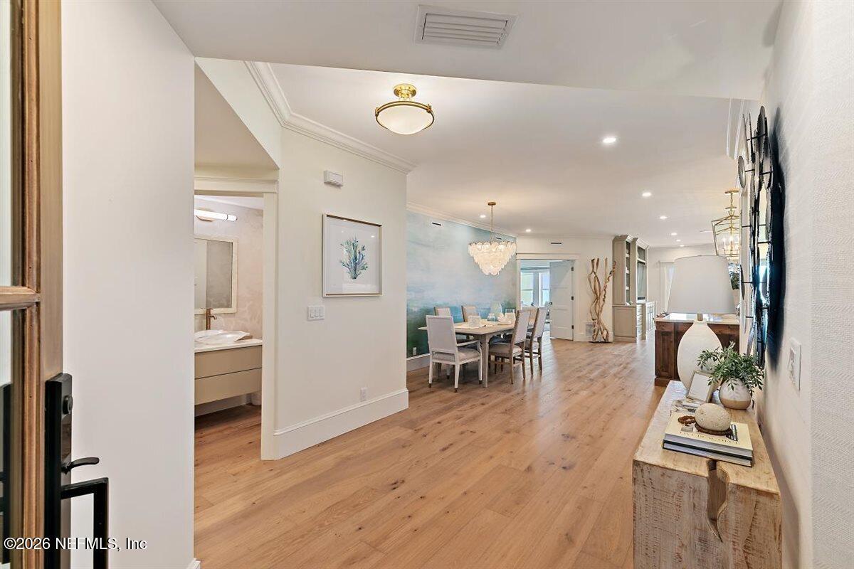 970 SPINNAKERS REACH Drive