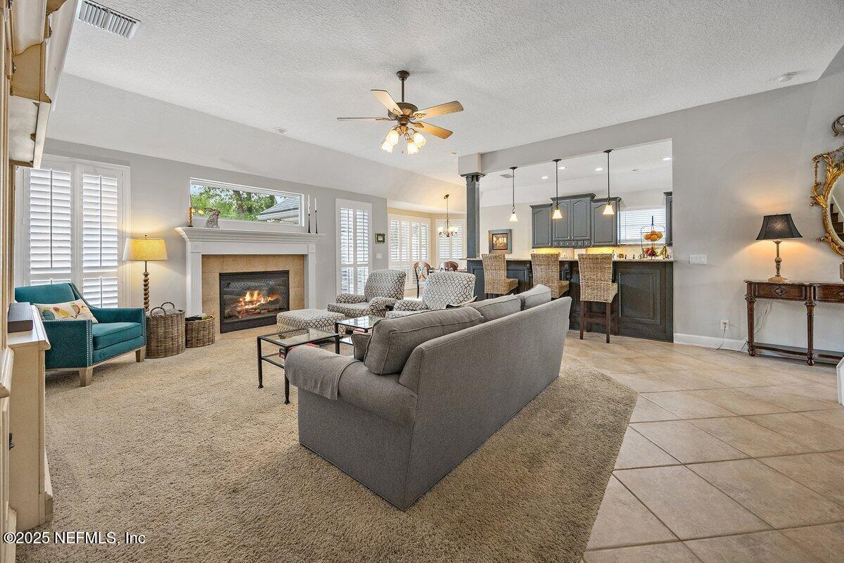 1628 INKBERRY Lane