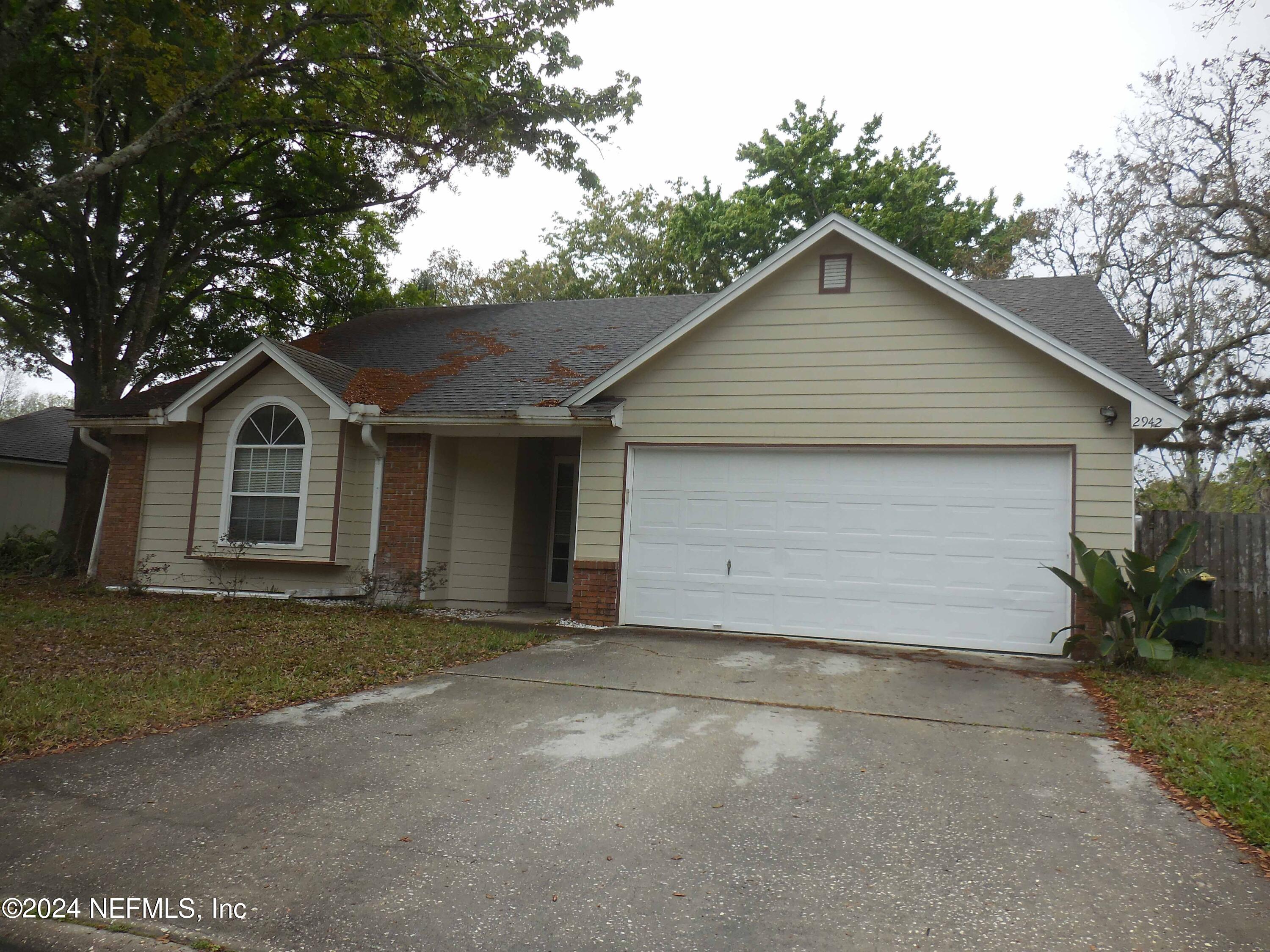 Jacksonville, FL home for sale located at 2942 Rockford Falls Drive N, Jacksonville, FL 32224