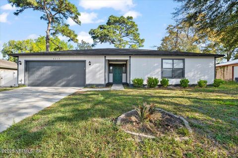 8215 SAILMAKER Lane Jacksonville FL 32210