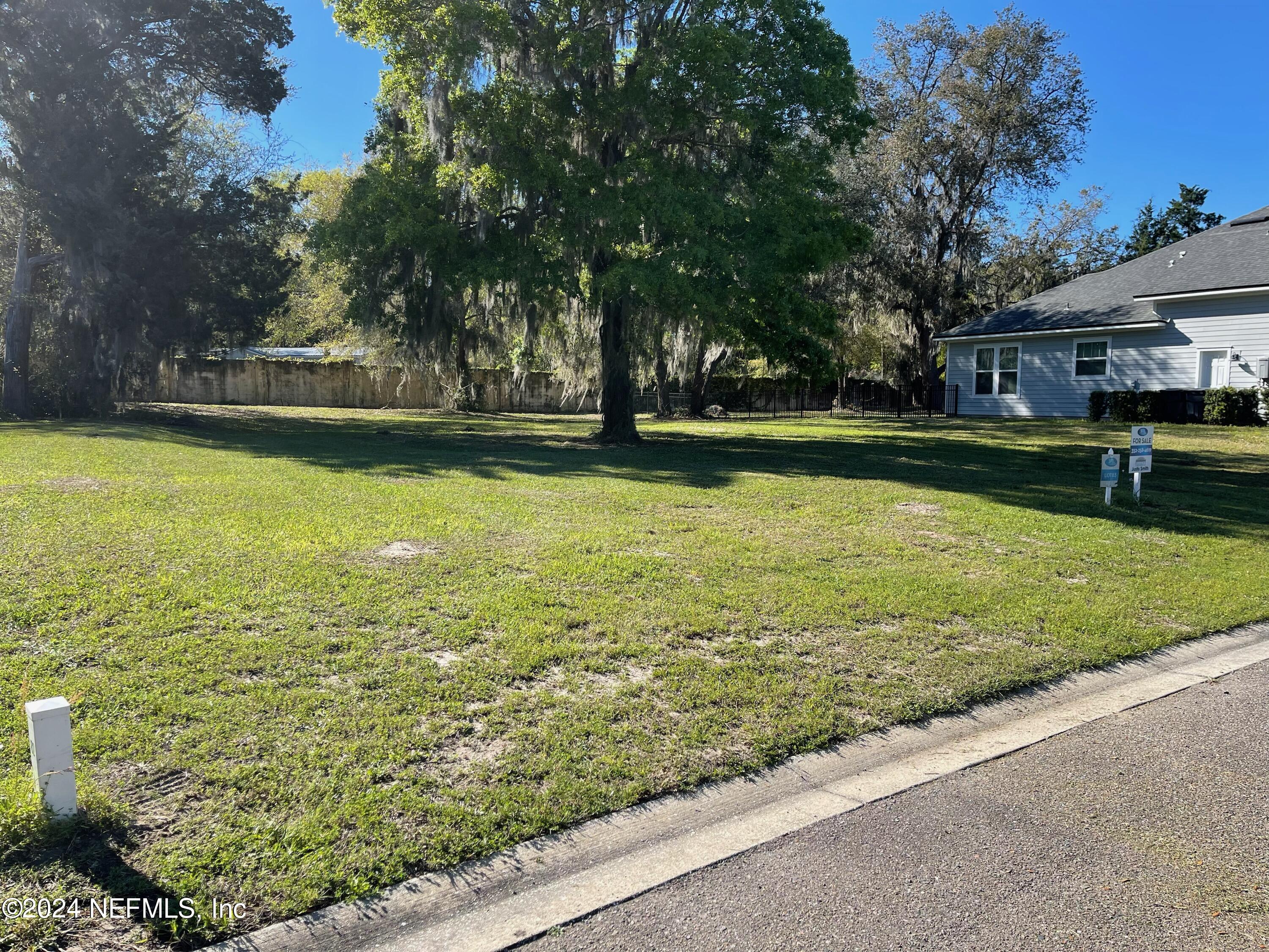 Yulee, FL home for sale located at 28056 GRANDVIEW Manor, Yulee, FL 32097