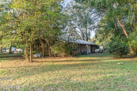 A home in Palatka