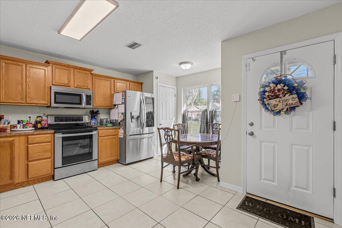 410 S 14TH Street