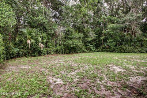 A home in Palatka