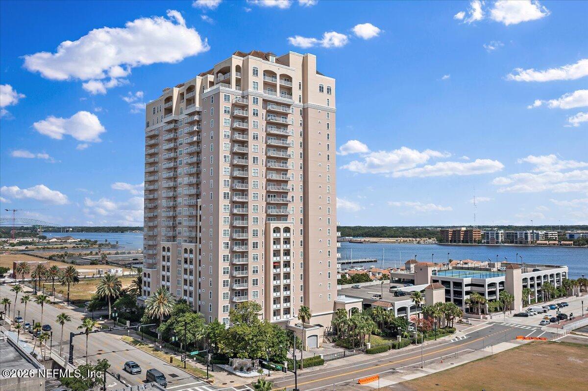 400 E BAY Street 1704