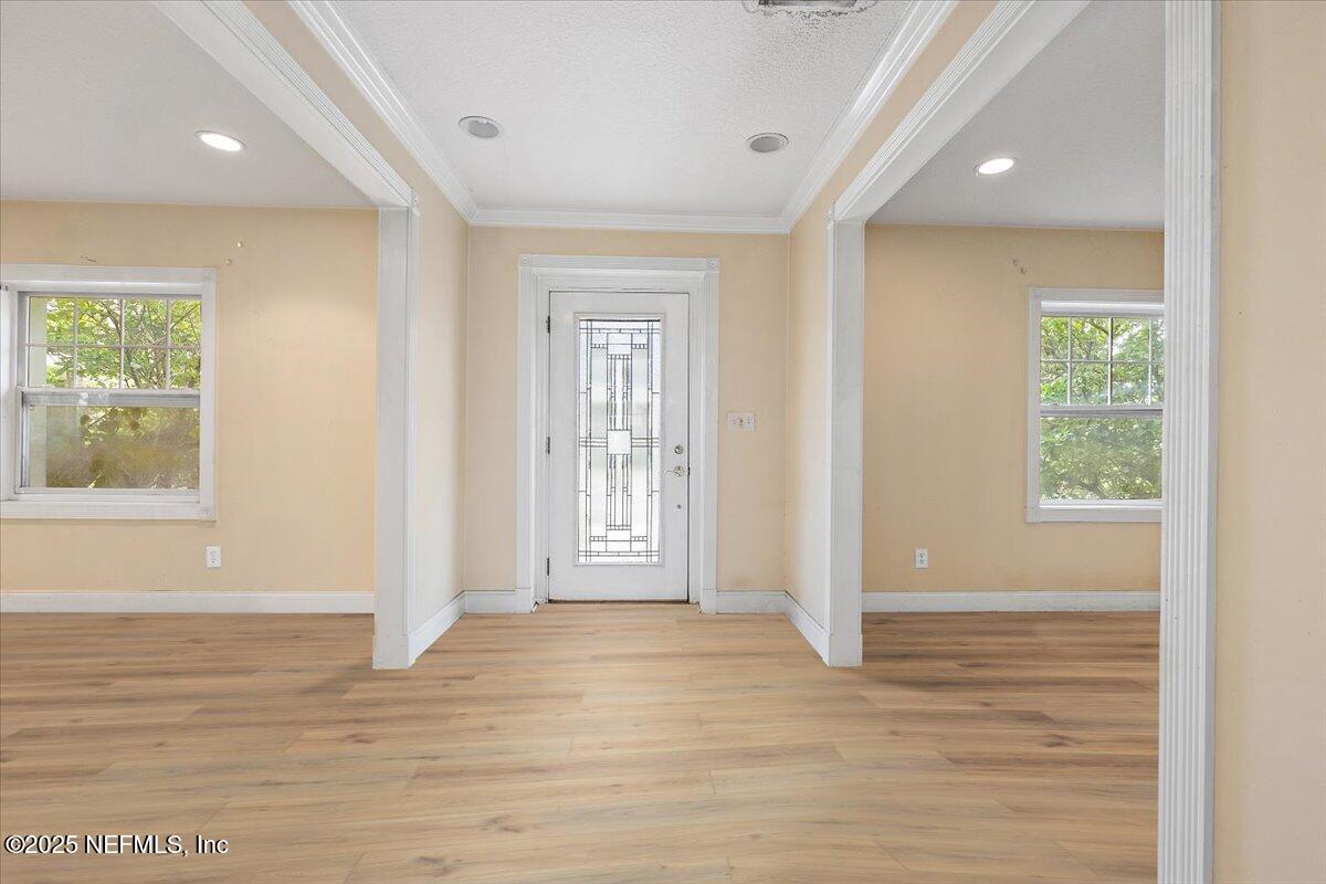 301 2ND Street