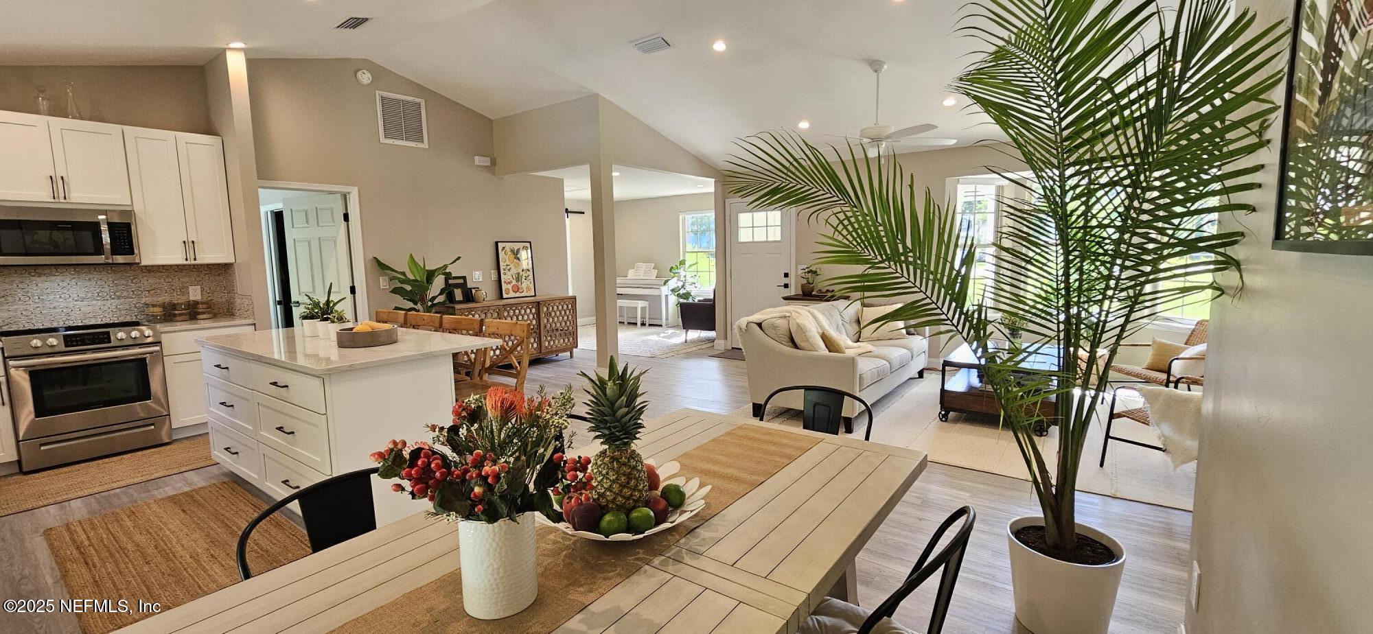 2312 PLANTATION LAKE Drive