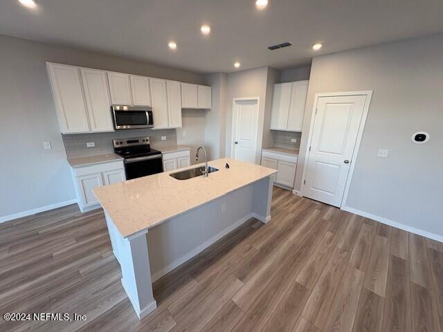 68 BRAZIL NUT Circle 135