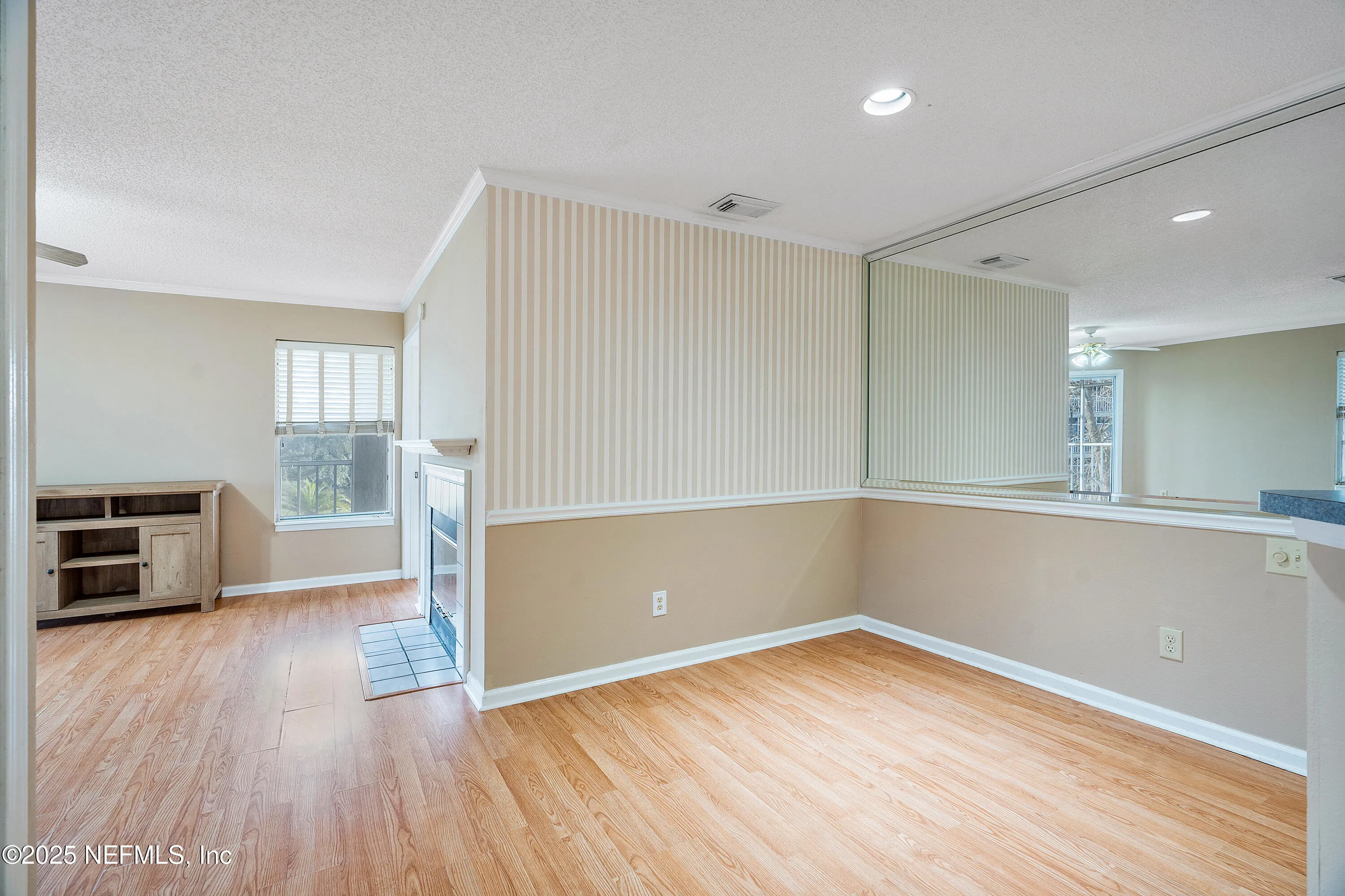 Ponte Vedra Beach, Florida 32082, United States, 2 Bedrooms Bedrooms, ,2 BathroomsBathrooms,Residential,Pending,12409