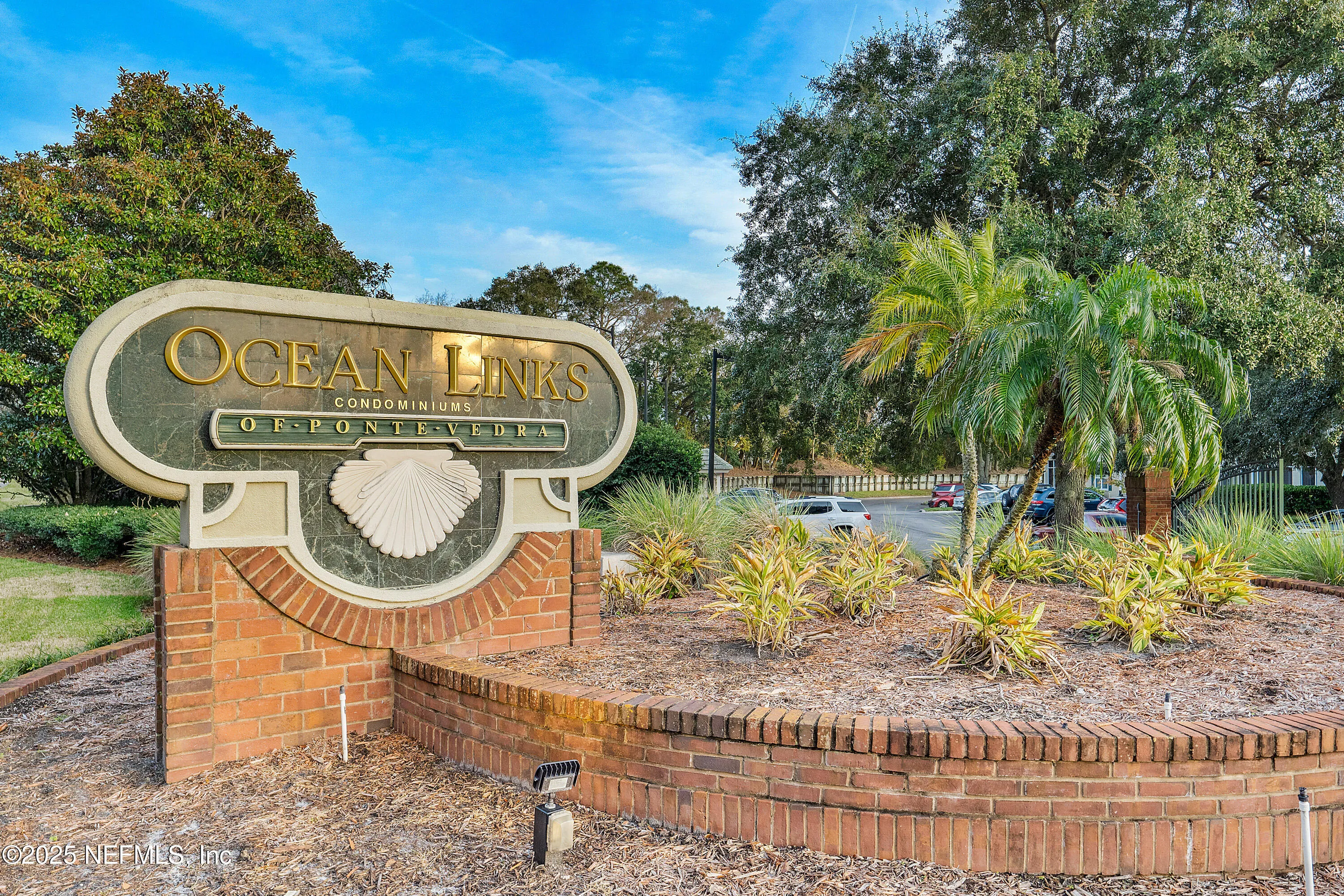 Ponte Vedra Beach, Florida 32082, United States, 2 Bedrooms Bedrooms, ,2 BathroomsBathrooms,Residential,Pending,12409